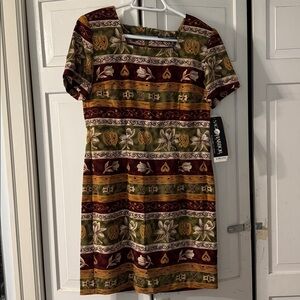 NWT Sag Harbor Patterned Dress